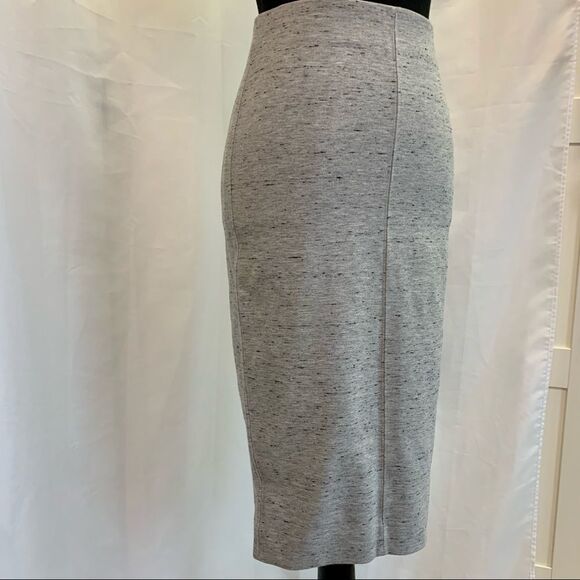Aritzia Wilfred stretchy gray Lis midi skirt size small - Picture 3 of 11